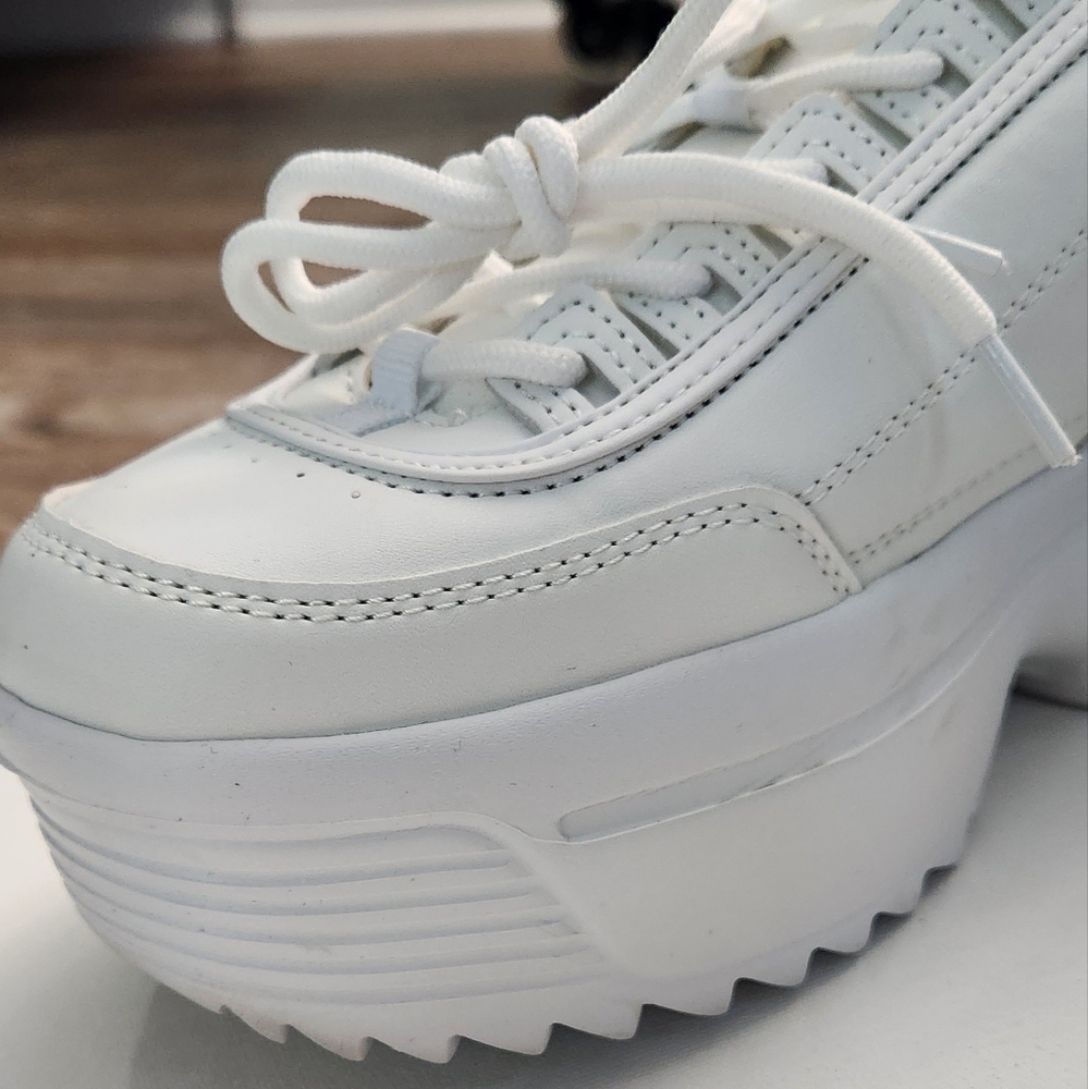 Shein Chunky Sneakers Size 9